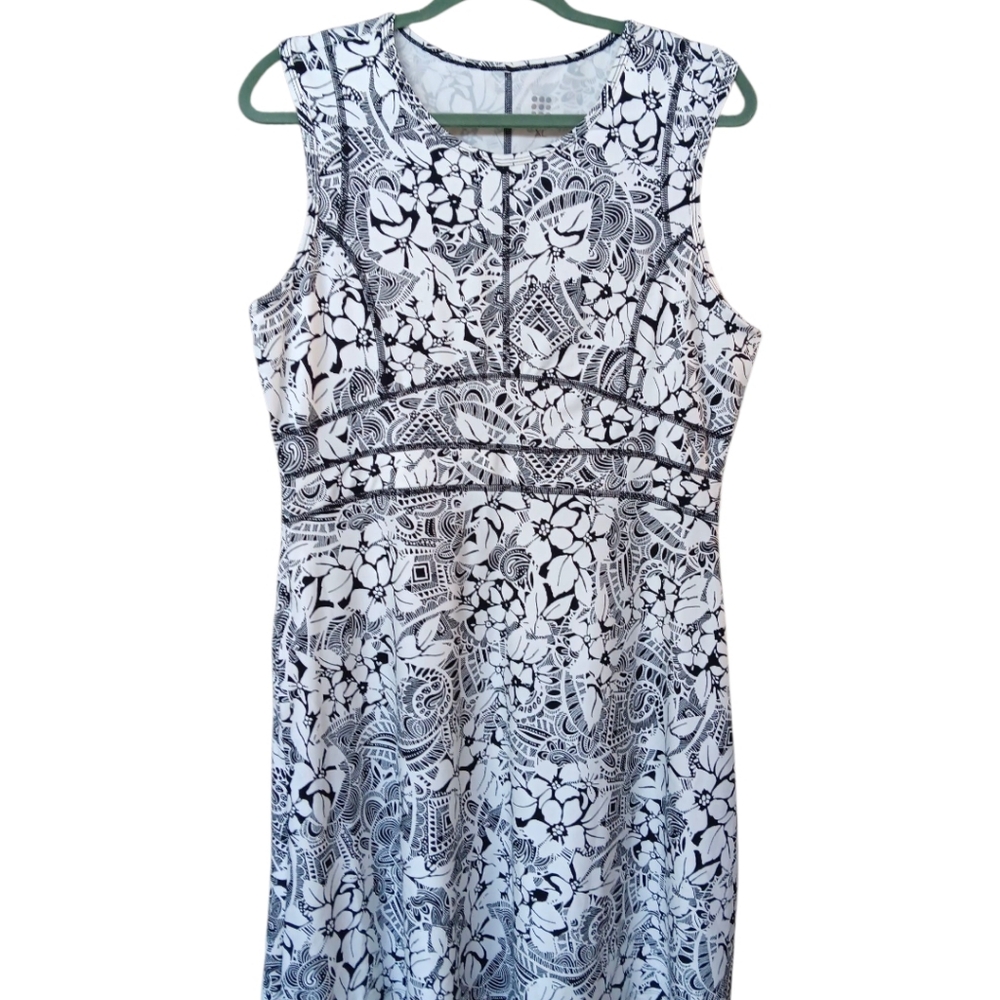 Title Nine Dress Golf Tennis Black White Sleeveless Floral SZ XLarge